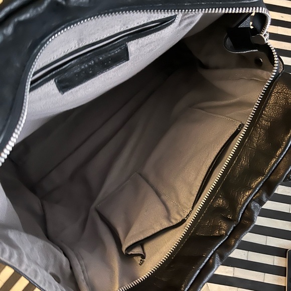 Scandinavian leather tote - Picture 5 of 8